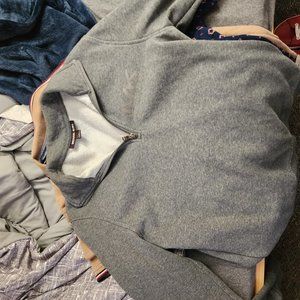 Full sleeve sweatshirt with collar